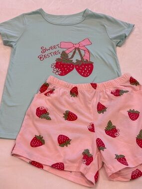 Girls' Sweet Besties Strawberry Pajama Set - Pink & Light Green Blue